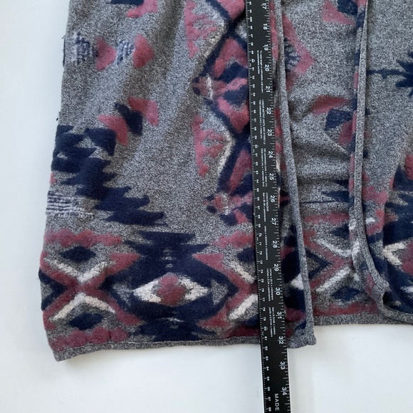 Lucky Brand Aztec Southwest Poncho OS Gray Tribal Boho Hippie Indie Cabincore - Picture 4 of 6